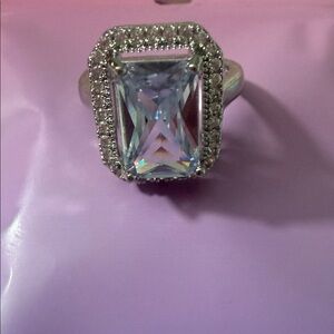 Elegant Silver and Blue Gemstone Ring